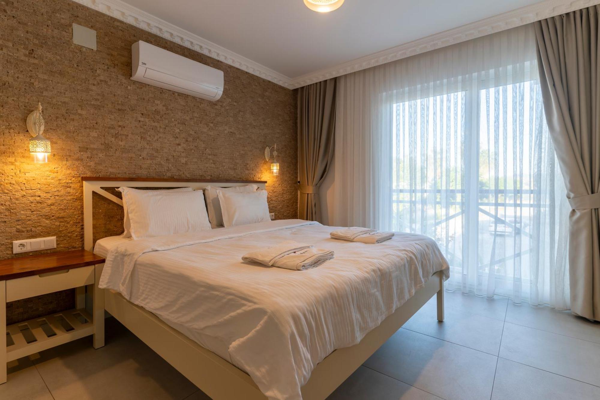 Hotel Dalyance Esterno foto